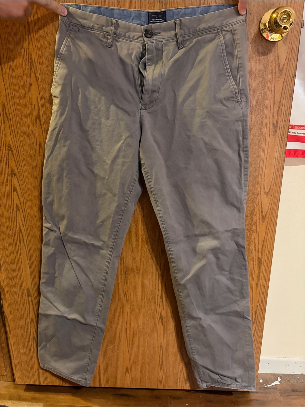 GAP Men’s Gray Chino Pants